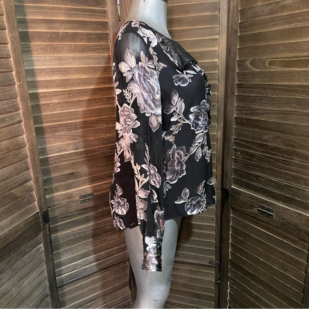 WHBM Silk Boho Floral Blouse Top Long Sleeve Ruffle V Neck Fairy-Goth Size Large - Picture 4 of 8